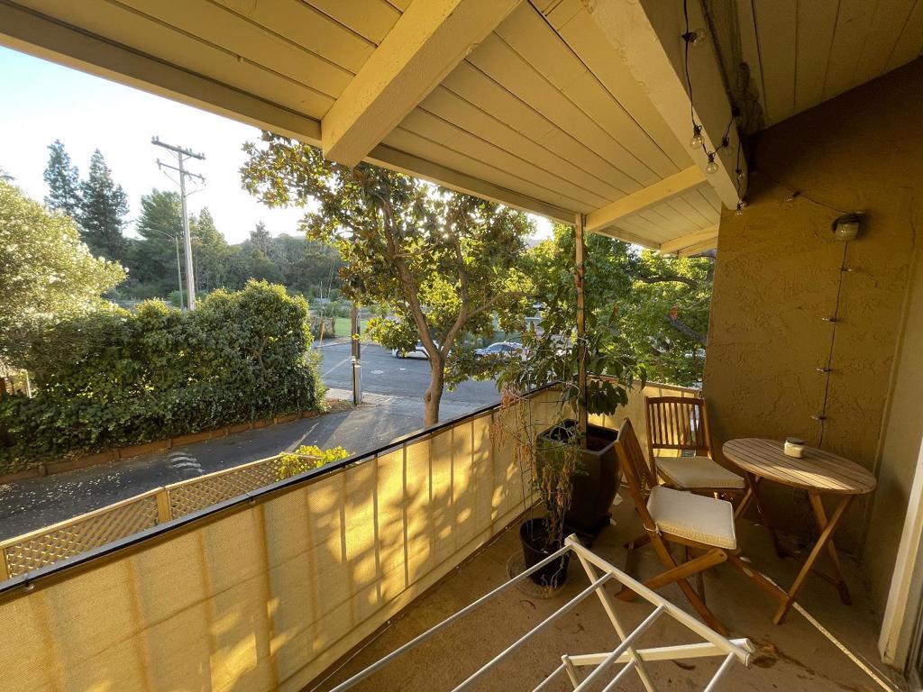 420 Alberto Way 5 Property Photo 10