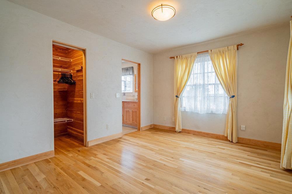 718 Forest Avenue Property Photo 5