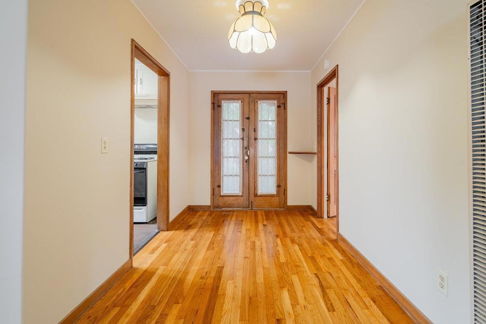 718 Forest Avenue Property Photo 18