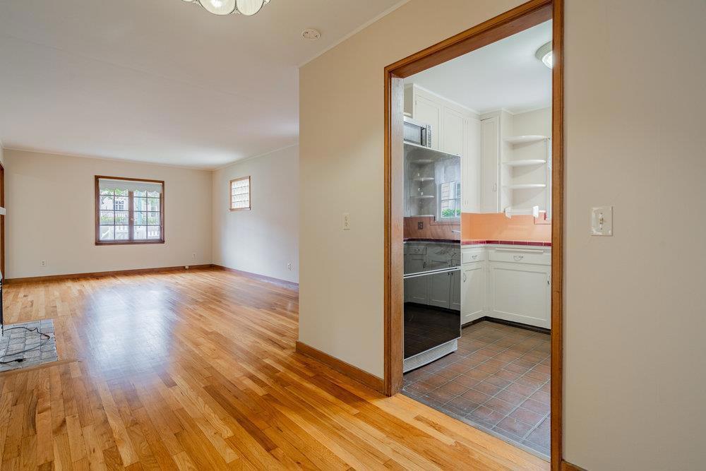 718 Forest Avenue Property Photo 19