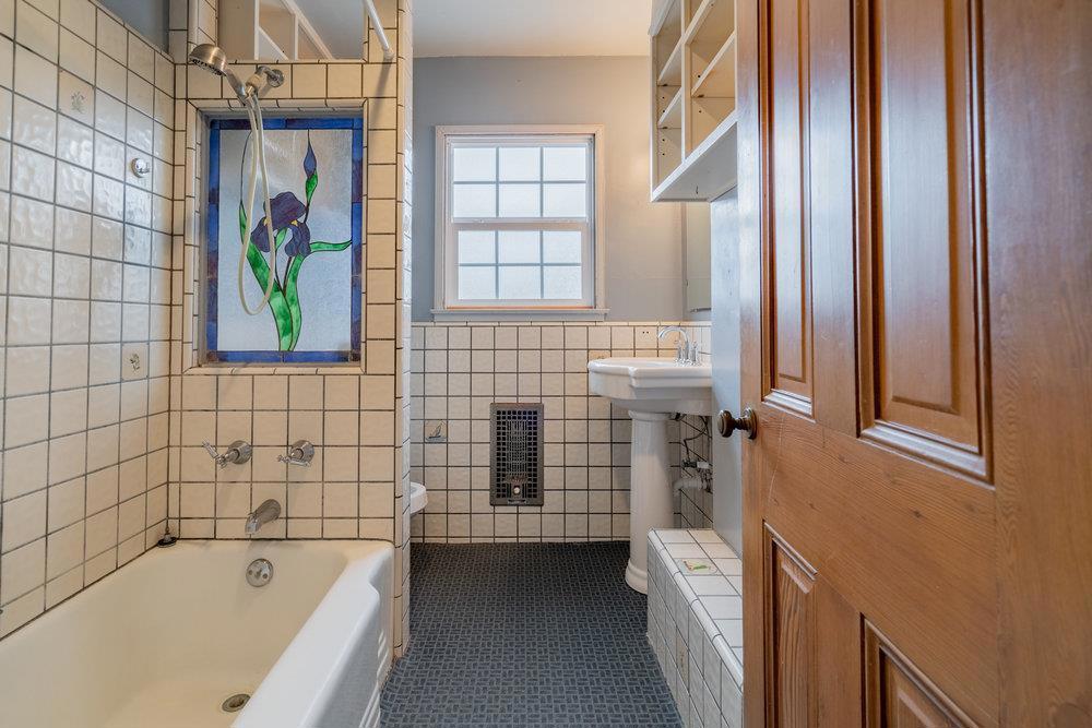 718 Forest Avenue Property Photo 29