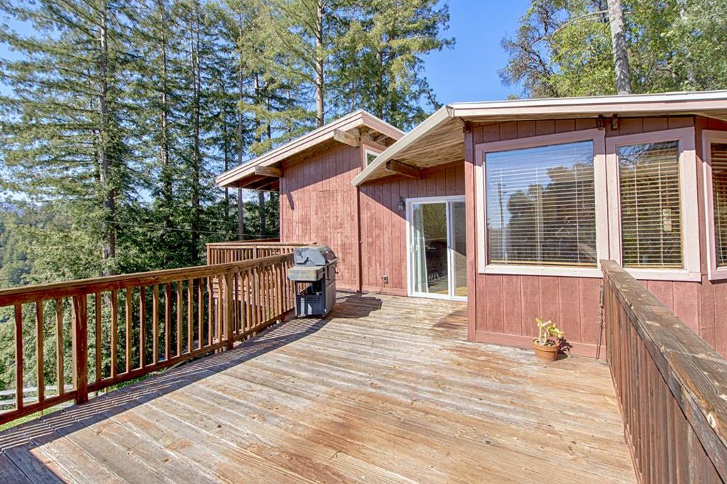 11120 Lake Boulevard Property Photo 2