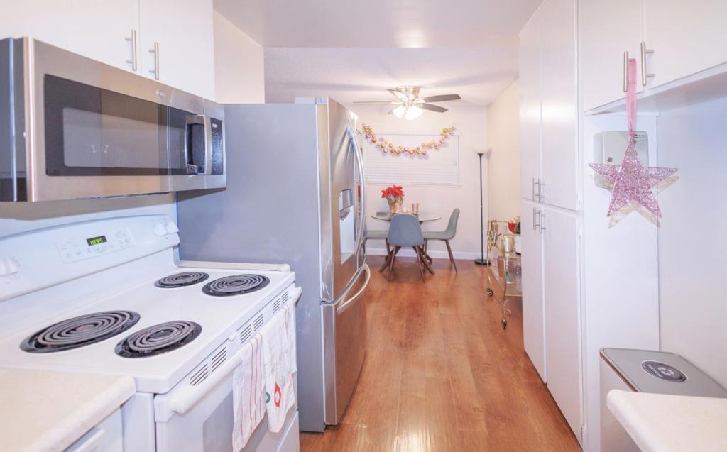 5500 Camden Avenue Property Photo 17