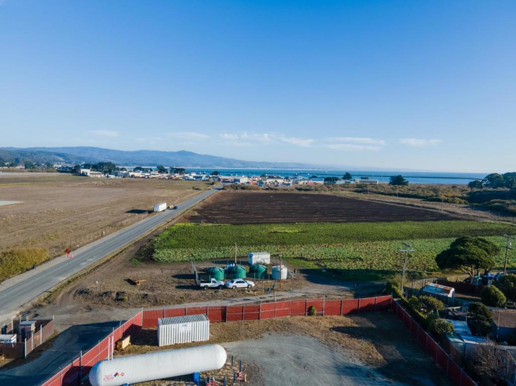 Airport Street Property Photo 12