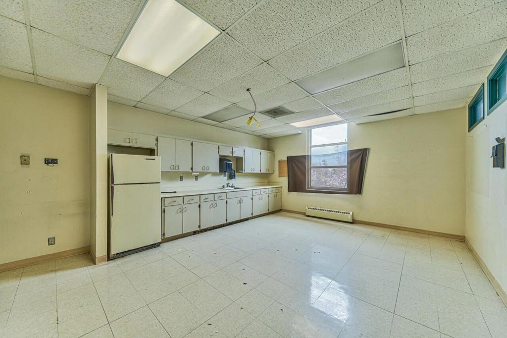 123 W Alisal Street Property Photo 40