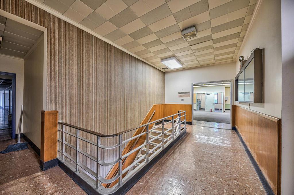 123 W Alisal Street Property Photo 46