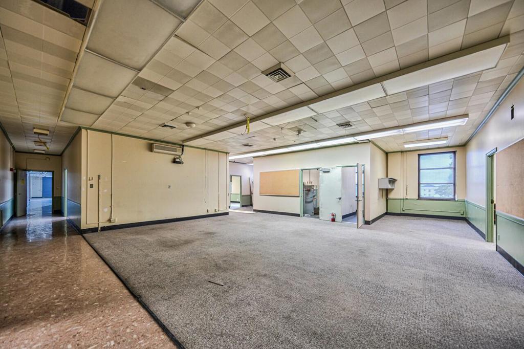 123 W Alisal Street Property Photo 47