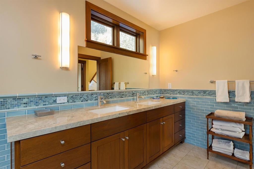 10 Potbelly Beach Road Property Photo 21