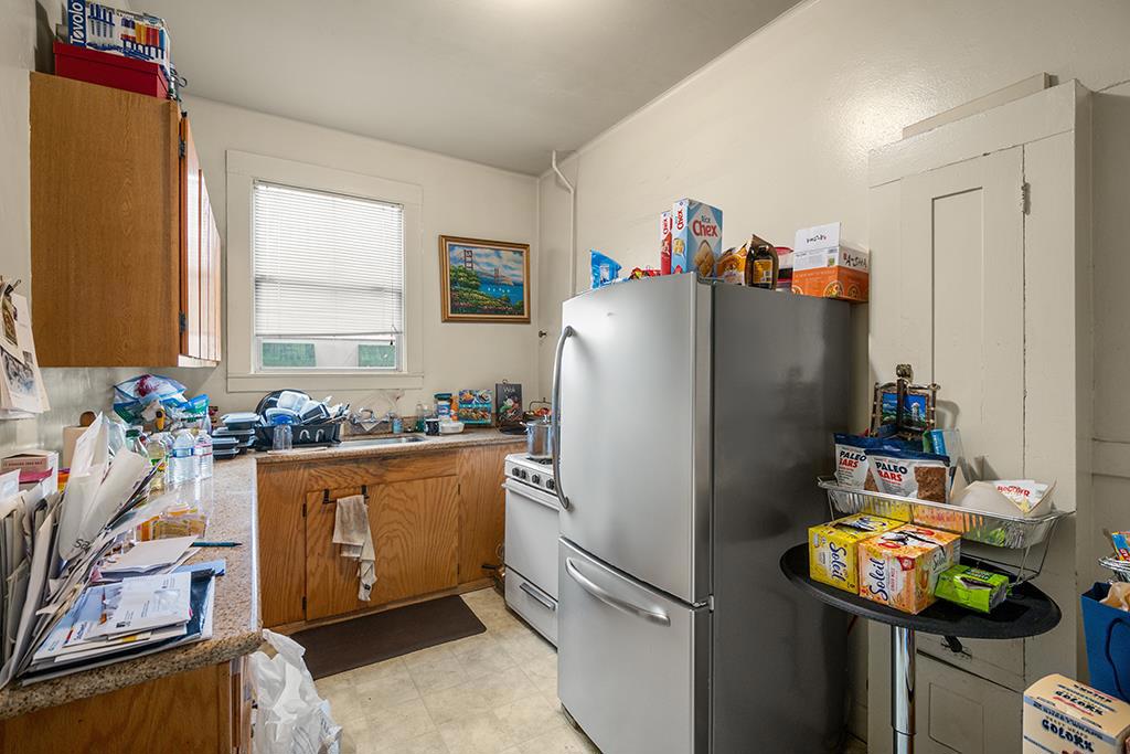 2878 Telegraph Avenue Property Photo 7