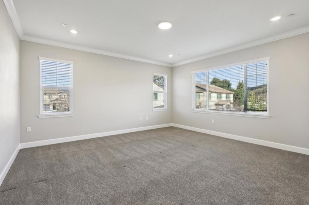 2661 Grassland Way Property Photo 27