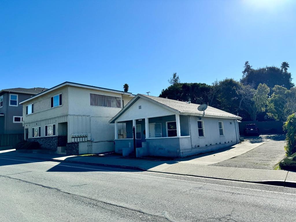 1449 San Pablo Avenue Property Photo 2