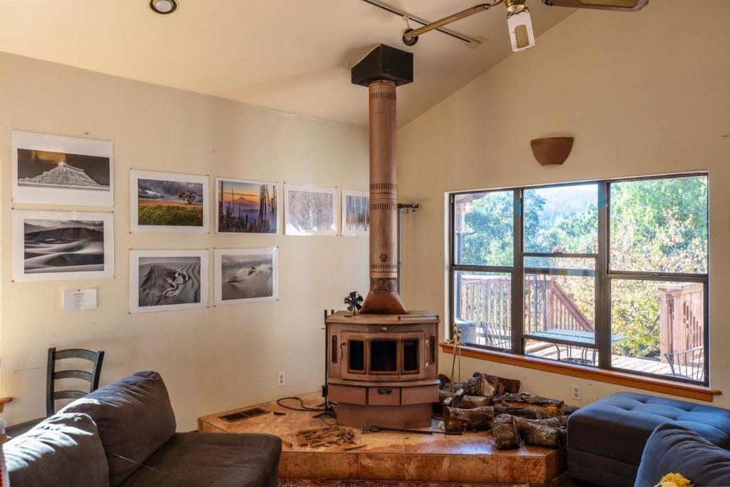20600 Aldercroft Property Photo 16
