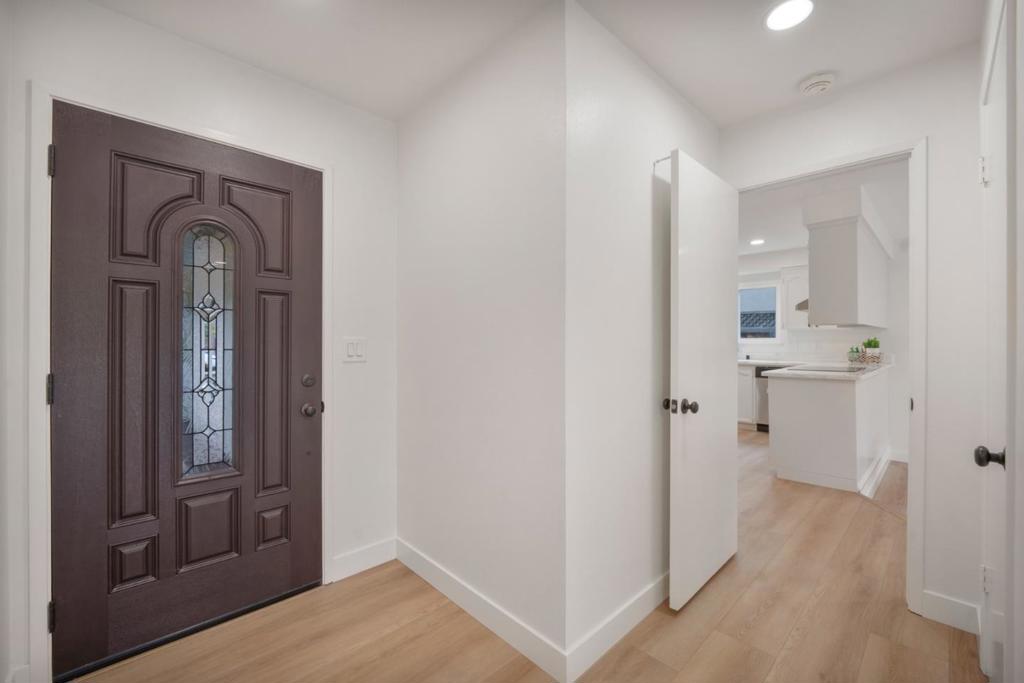 405 Arabian Street Property Photo 3