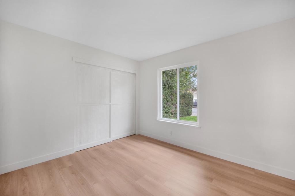 405 Arabian Street Property Photo 8