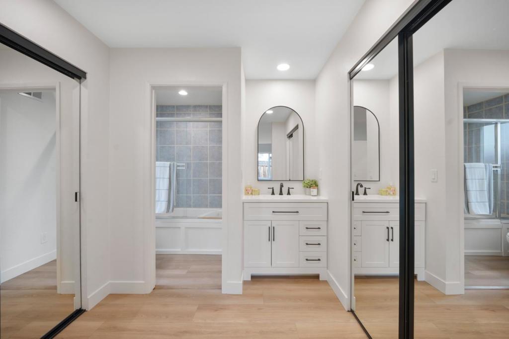 405 Arabian Street Property Photo 17