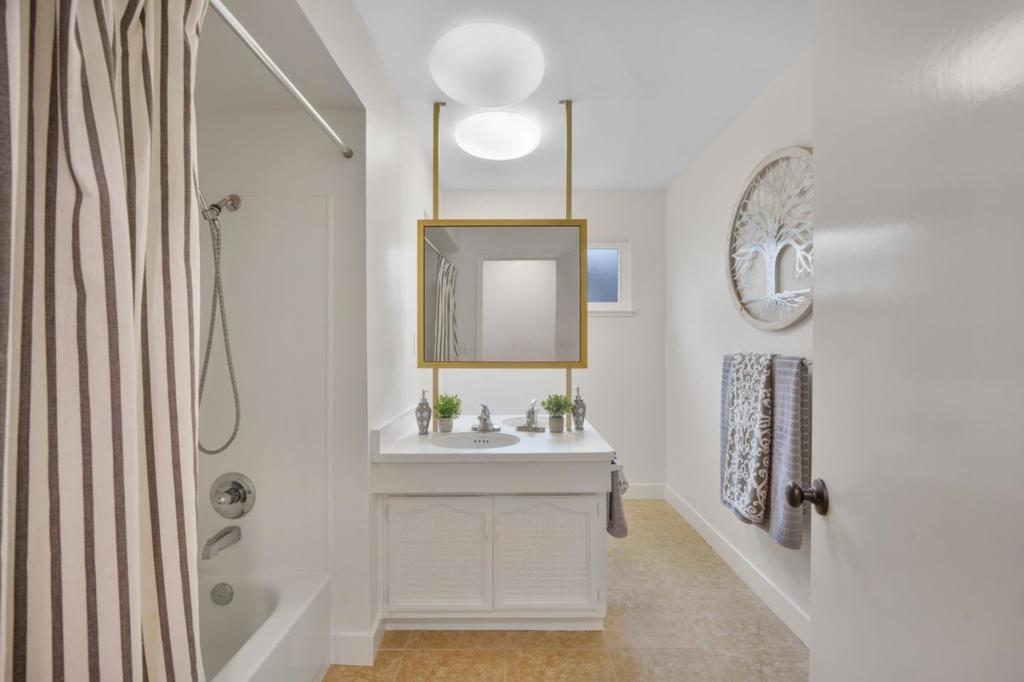 405 Arabian Street Property Photo 20