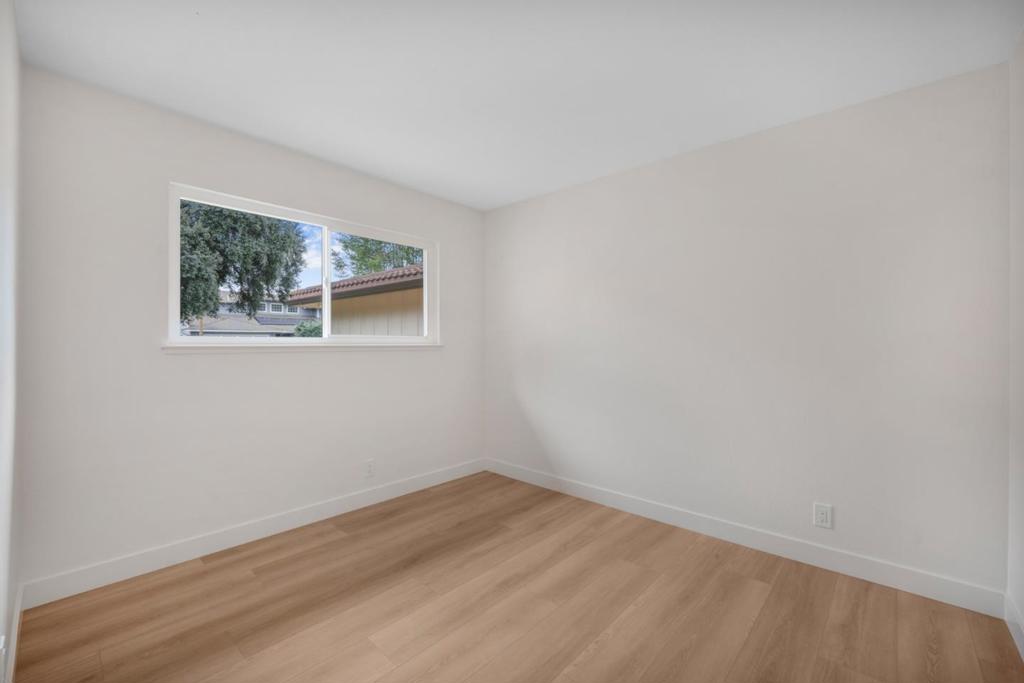 405 Arabian Street Property Photo 22