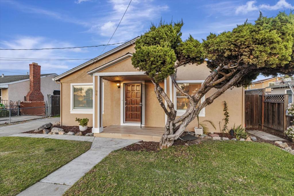 94 N King Road Property Photo