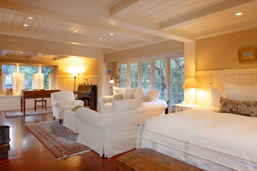 72 Fern Canyon Road Property Photo 54