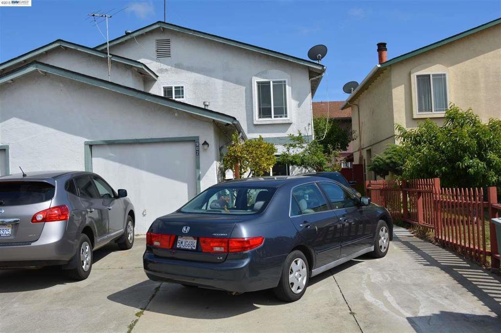 902 G Street Property Photo 1
