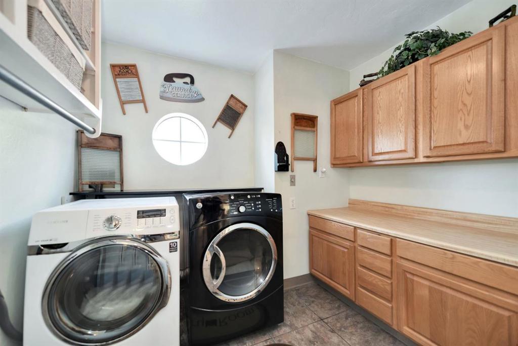 4100 Gateway Road Property Photo 28