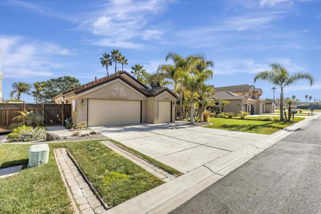5150 Edgeview Drive Property Photo 1
