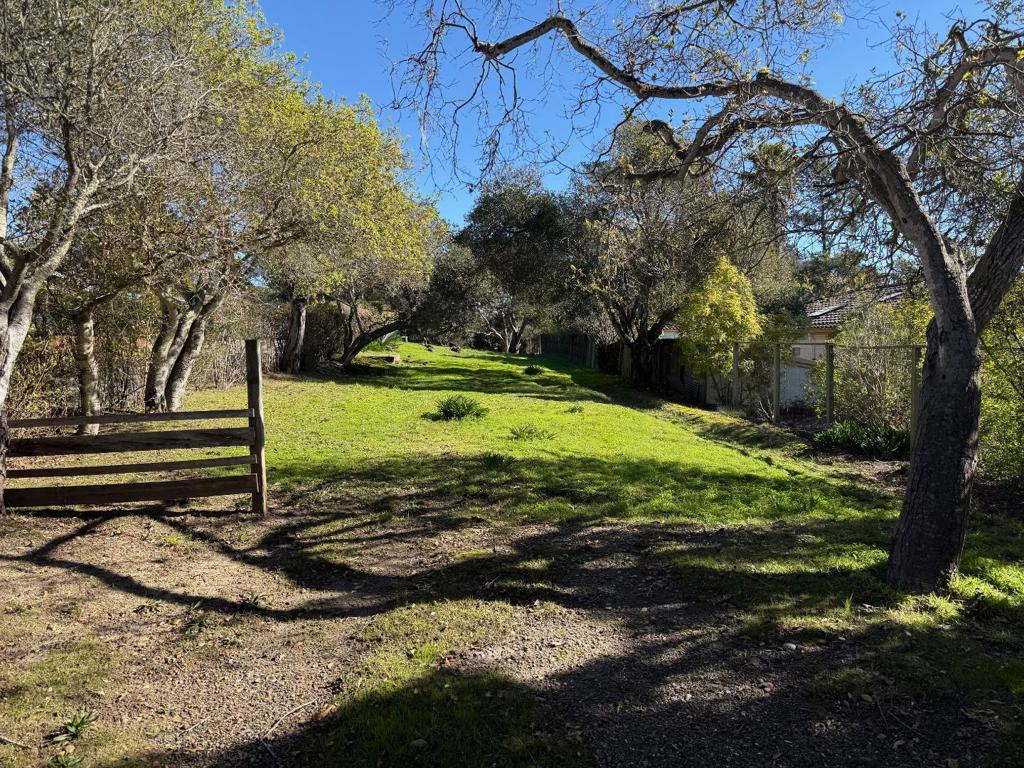 3460 Maplethorpe Lane Property Photo 1