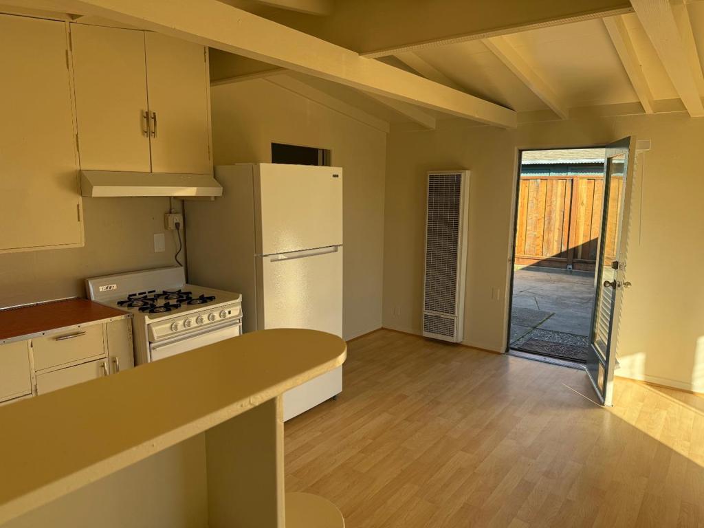 3460 Maplethorpe Lane Property Photo 11