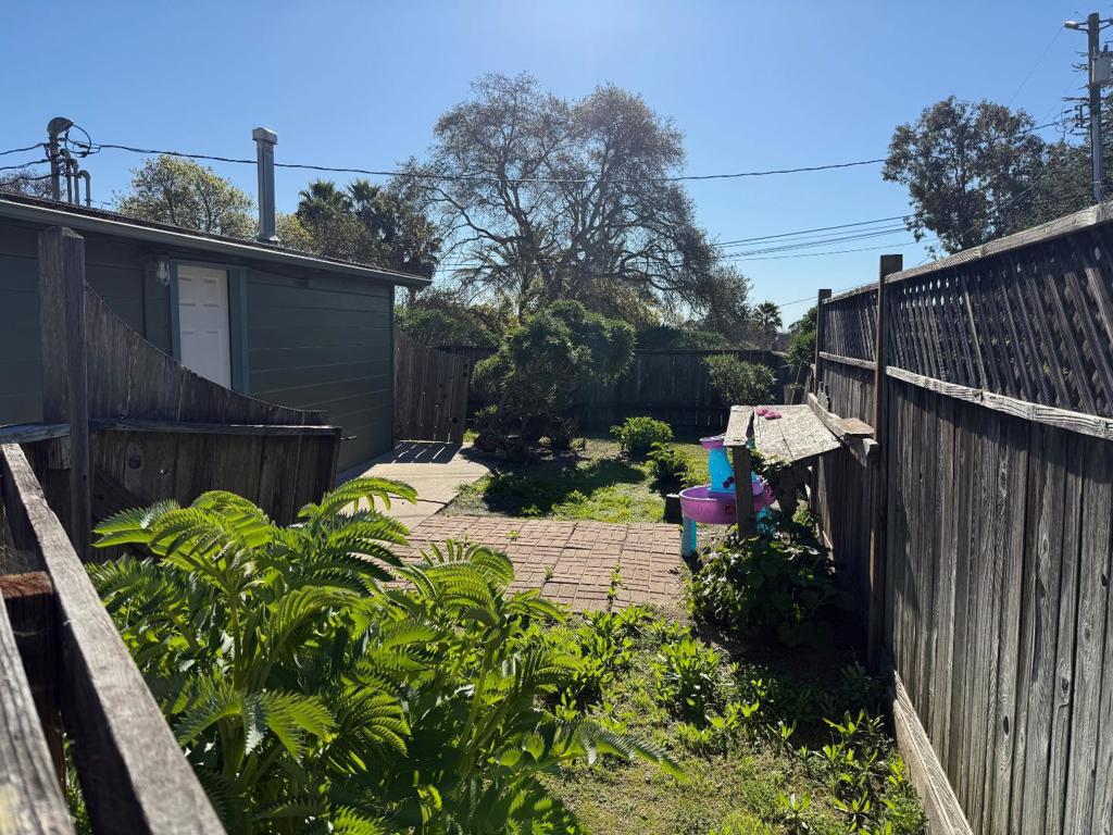 3460 Maplethorpe Lane Property Photo 15