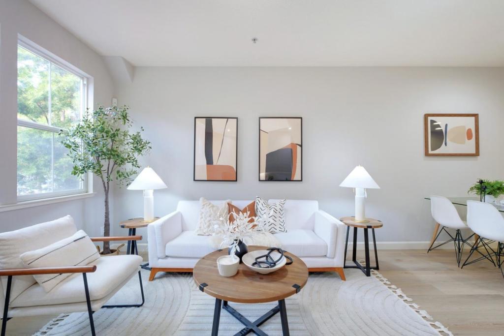 2486 Autumnvale Avenue Property Photo