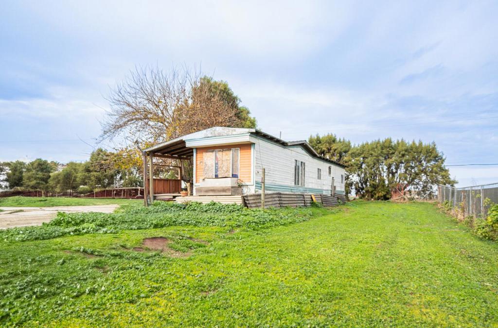 463 Eckhart Road Property Photo 15