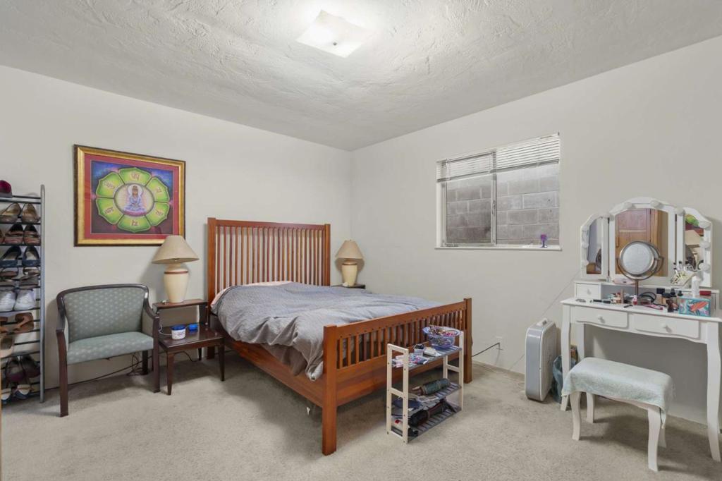 930 Parker Court Property Photo 7