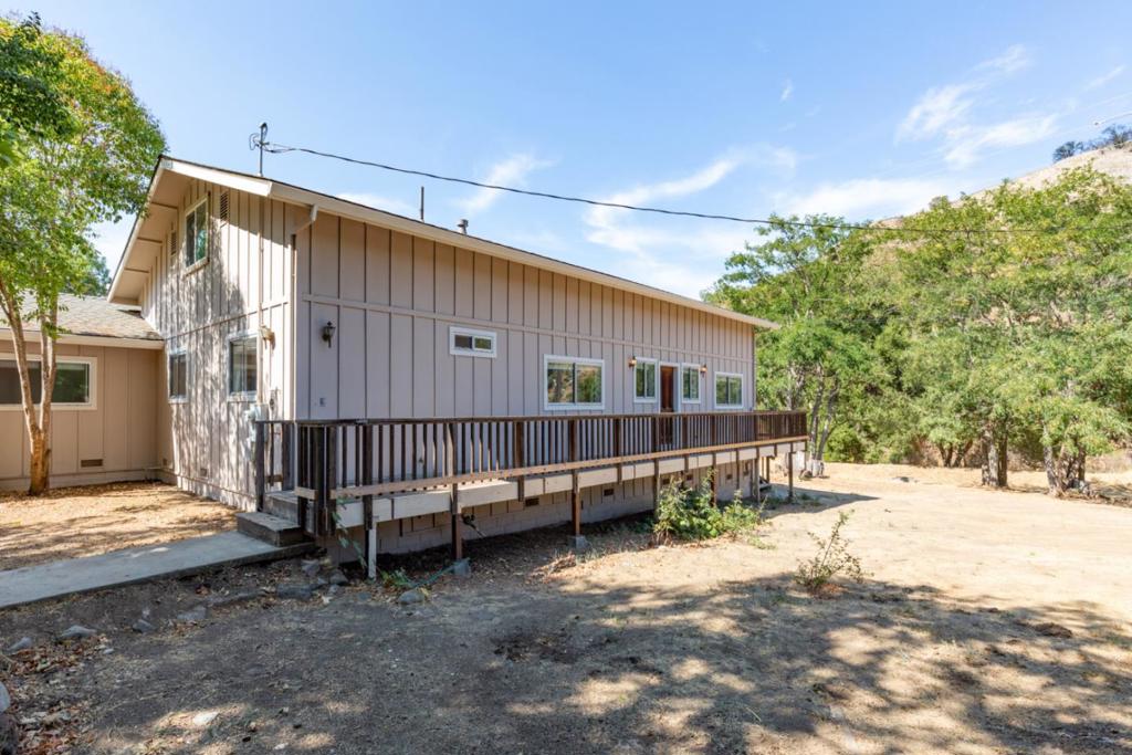 20500 Cachagua Road Property Photo 29