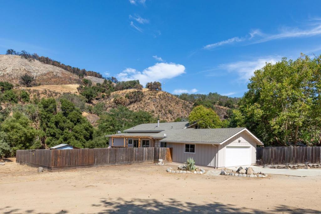 20500 Cachagua Road Property Photo 35