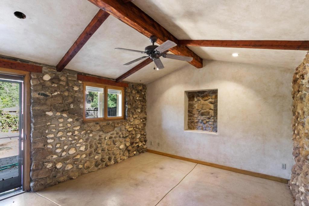 20500 Cachagua Road Property Photo 111