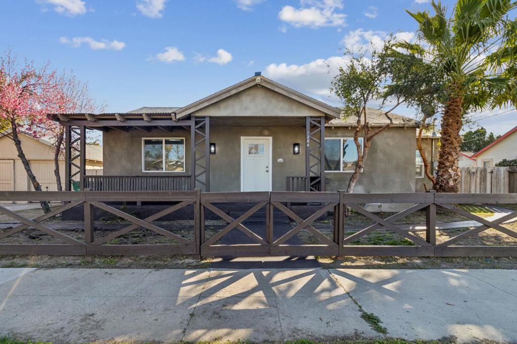 1264 4th Street Property Photo