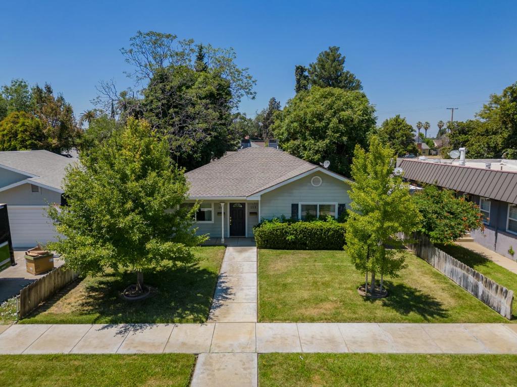 151153 N Shasta Street Property Photo