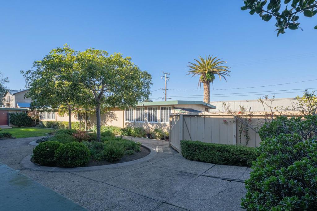 11321136 Phoenix Avenue Property Photo 5