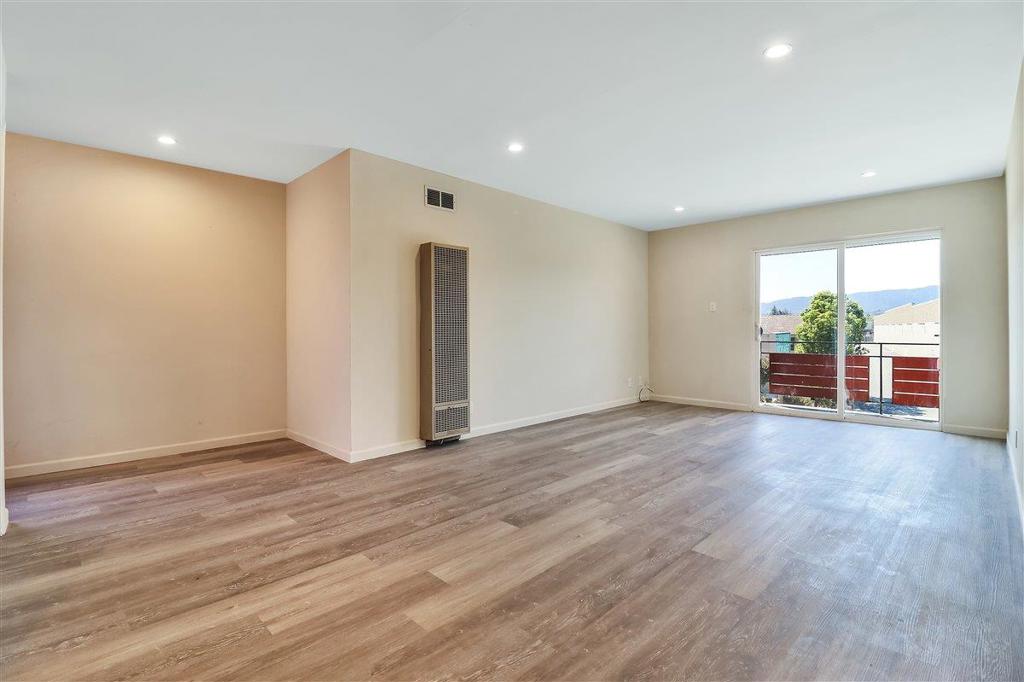 2483 Middlefield Road Property Photo 45
