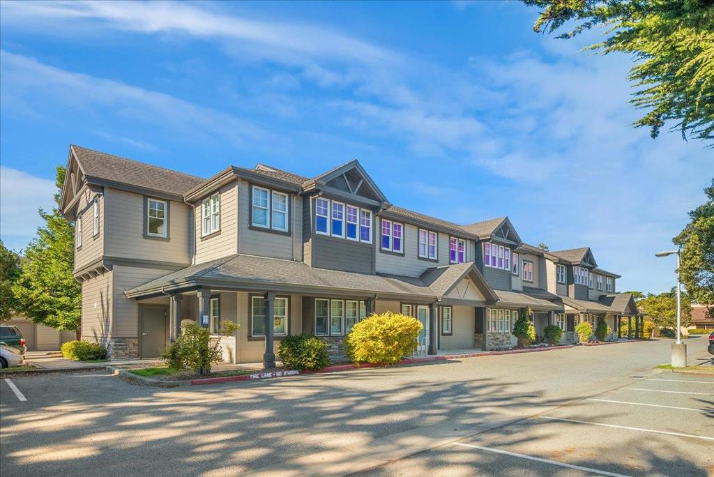 2450 Cabrillo Highway Property Photo 1