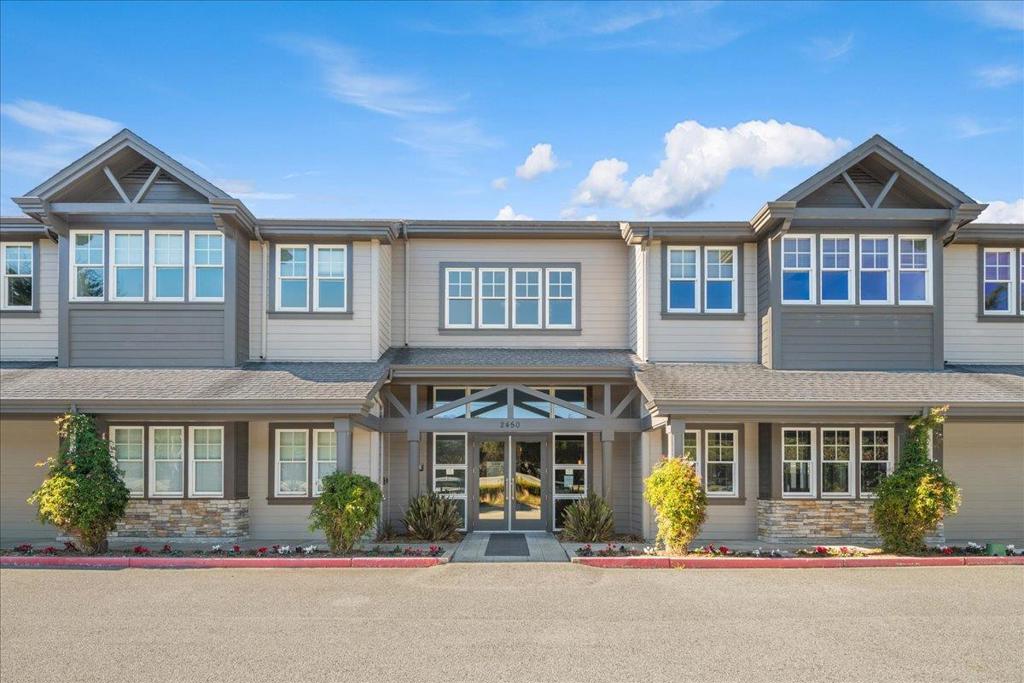 2450 Cabrillo Highway Property Photo 2
