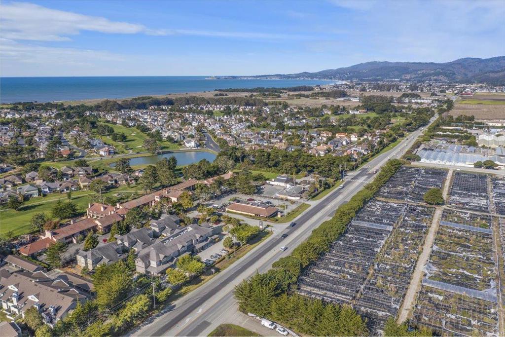 2450 Cabrillo Highway Property Photo 5