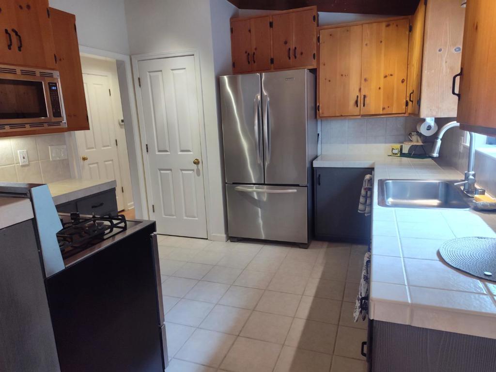 136 Lorie Court Property Photo 6
