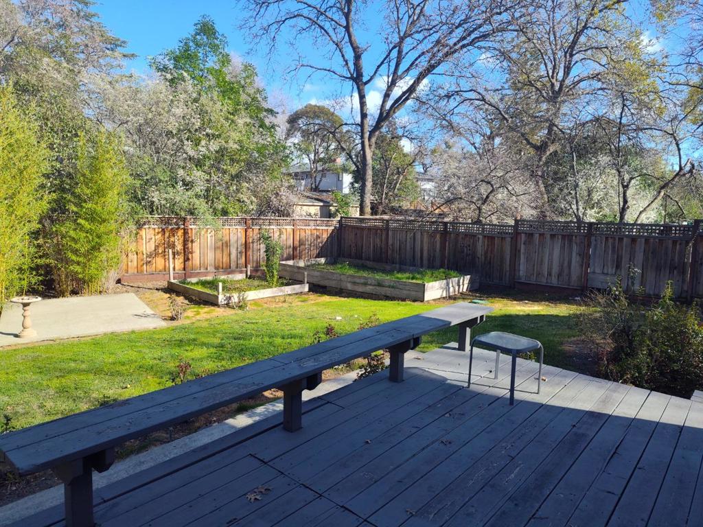 136 Lorie Court Property Photo 20