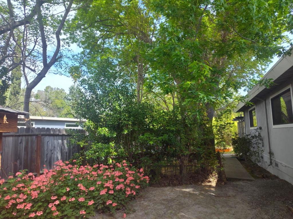 136 Lorie Court Property Photo 30