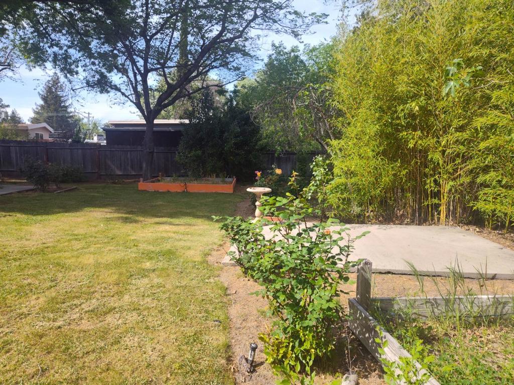 136 Lorie Court Property Photo 43
