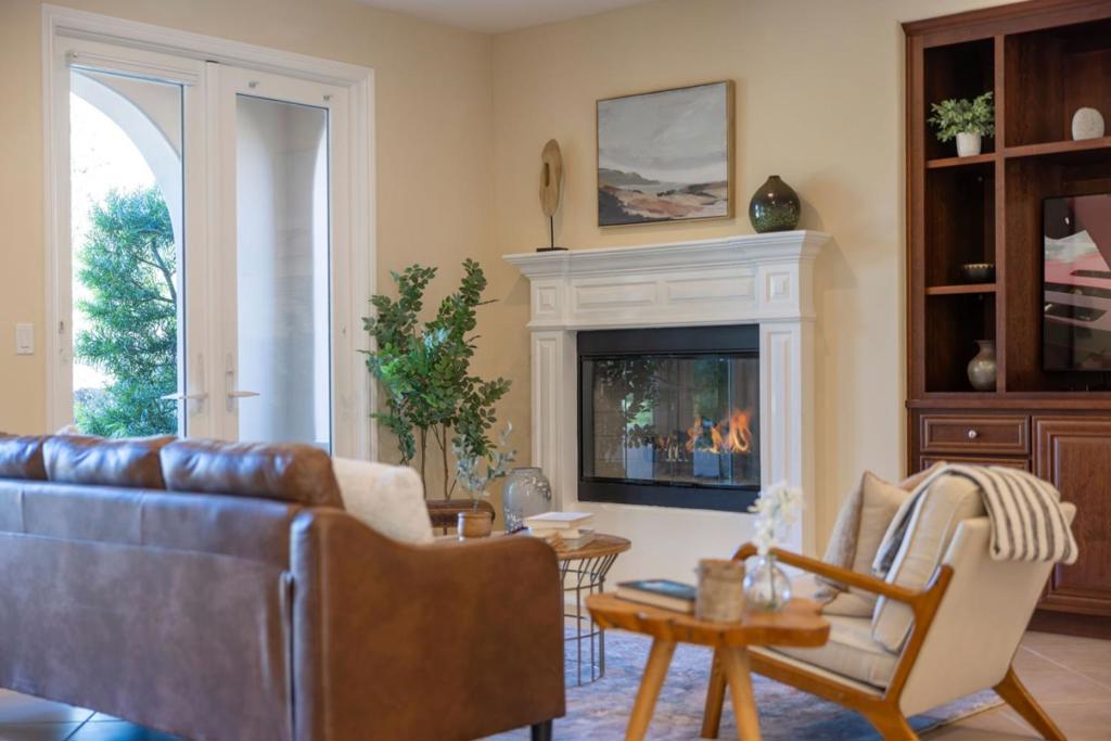 102 Mirasol Court Property Photo 11
