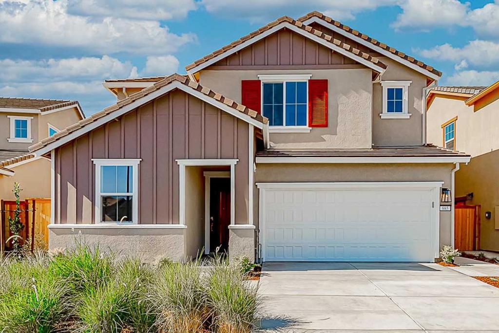 665 Jenna Street Property Photo