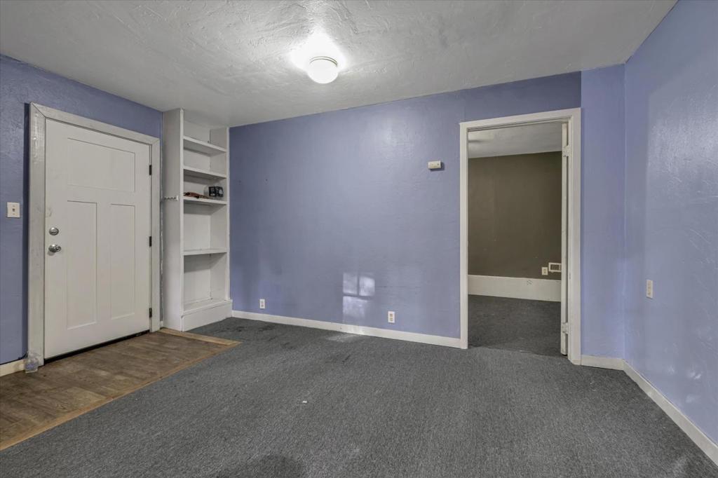 695 Creek Drive Property Photo 27