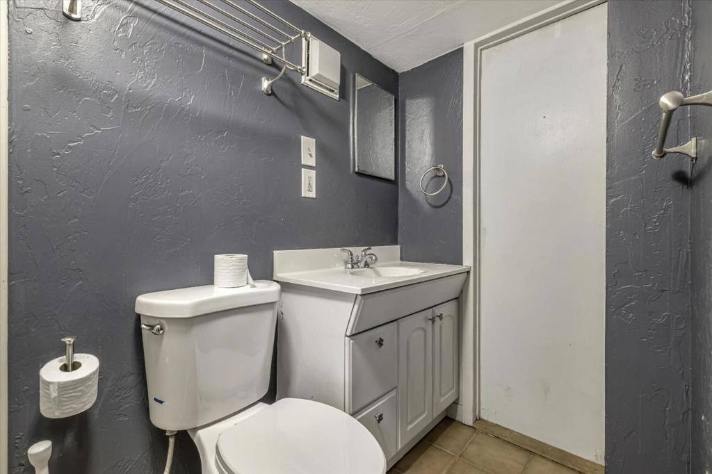 695 Creek Drive Property Photo 30